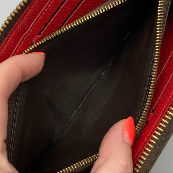 Women’s Louis Vuitton Wallet Red Zippy Clemence Ebene 100% Authentic - Picture 9 of 9